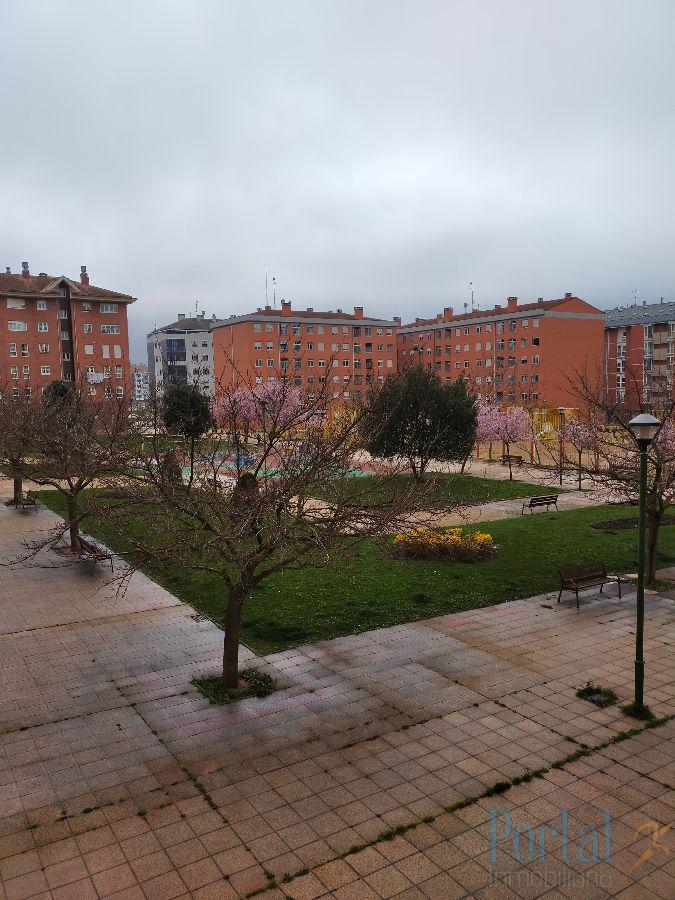 Venta de piso en Burgos