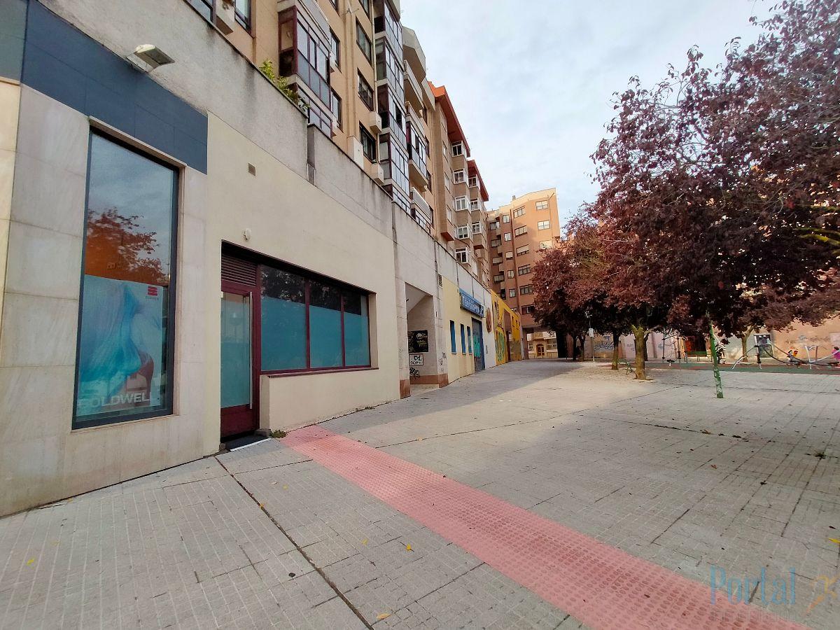 For rent of commercial in Burgos