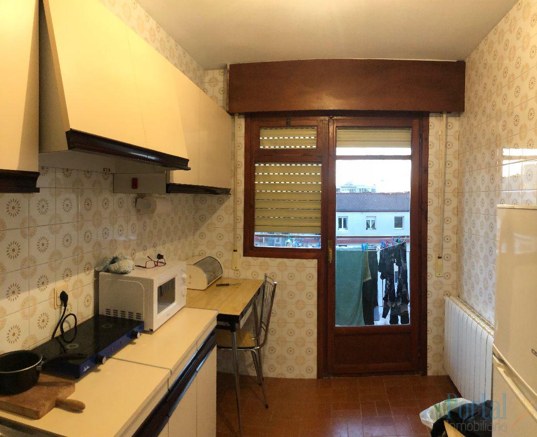 For sale of flat in Burgos