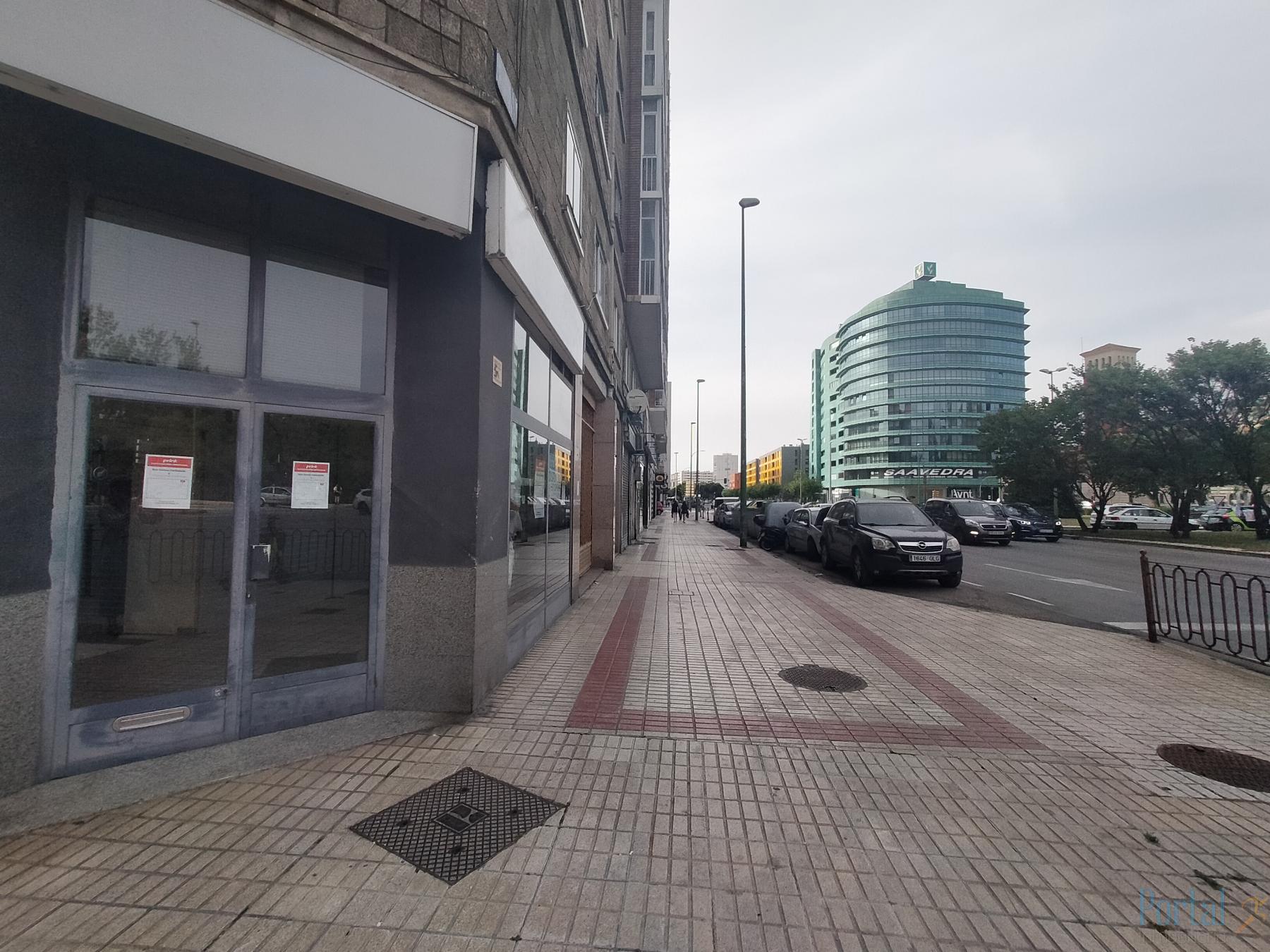 For rent of commercial in Burgos