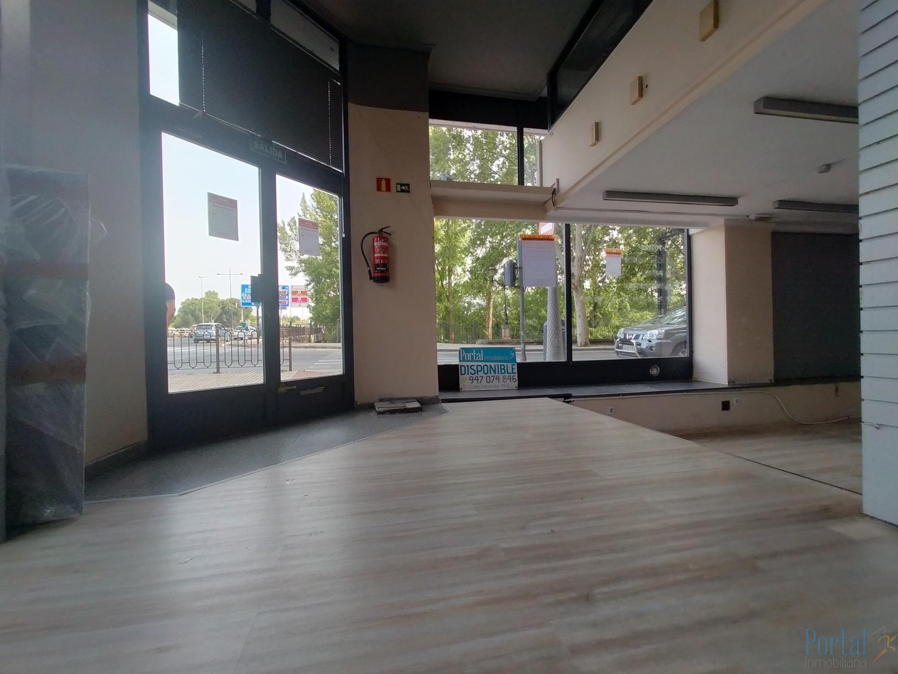 For rent of commercial in Burgos