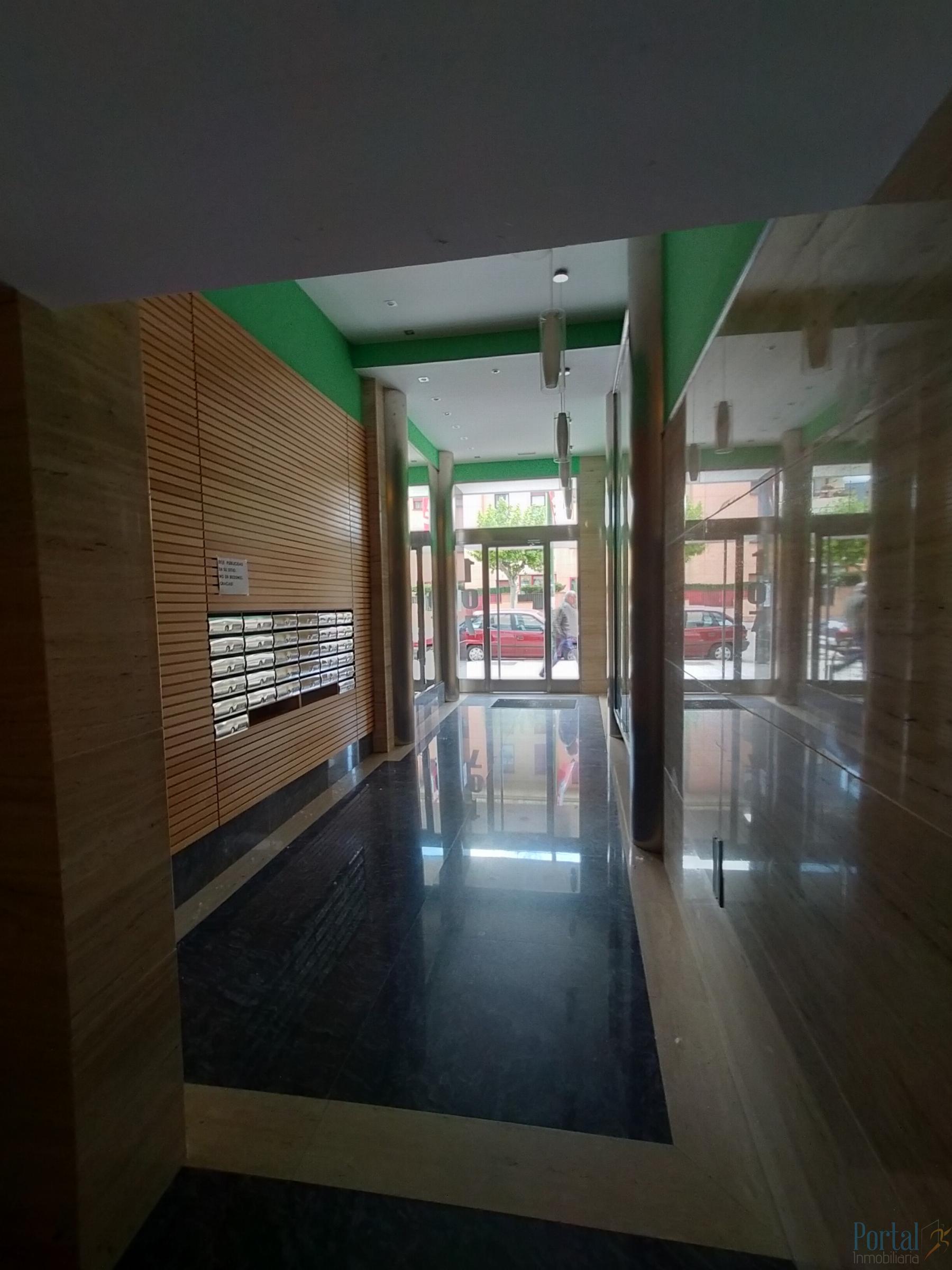 Venta de piso en Burgos