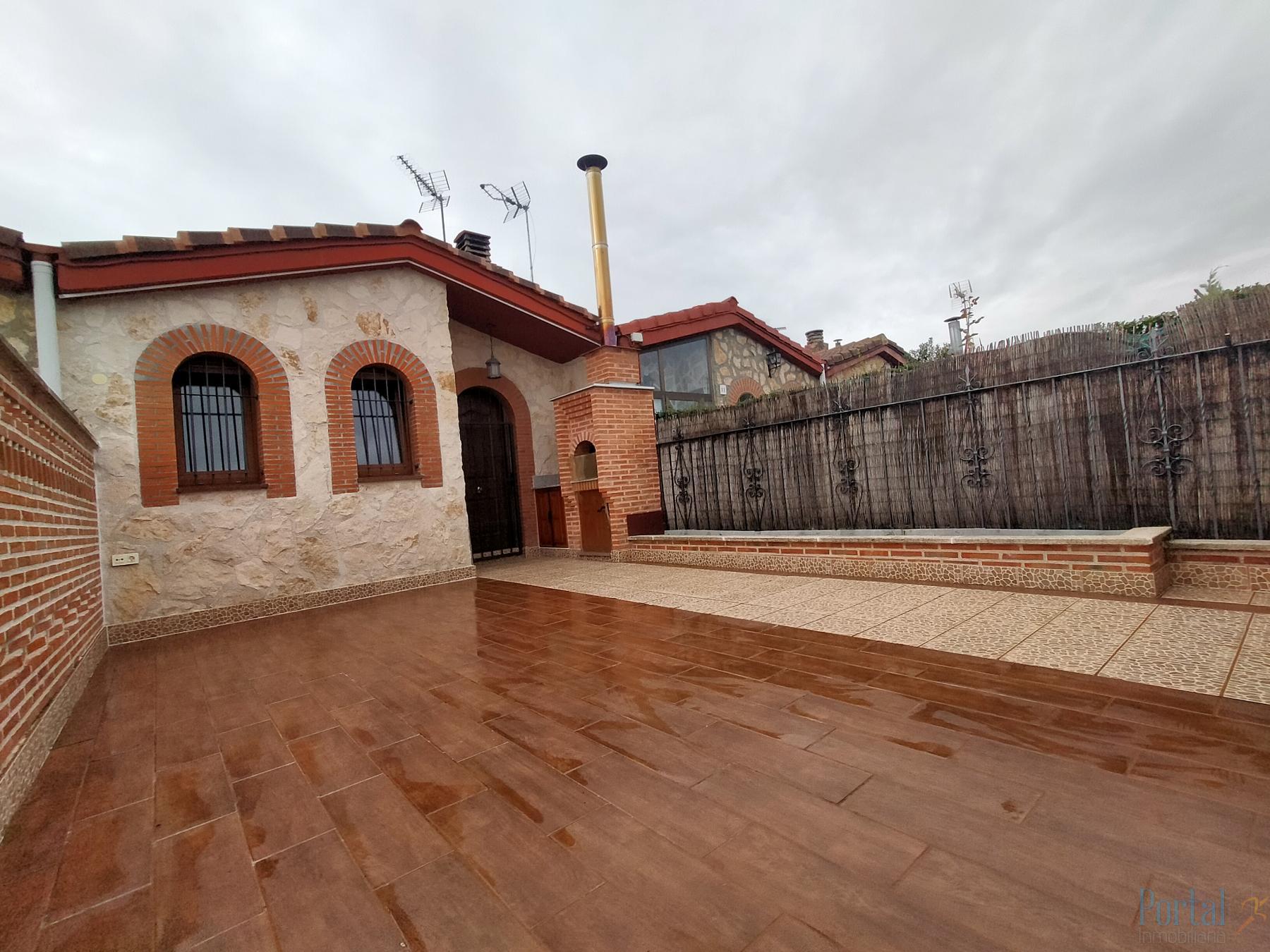 For sale of cellar in Burgos