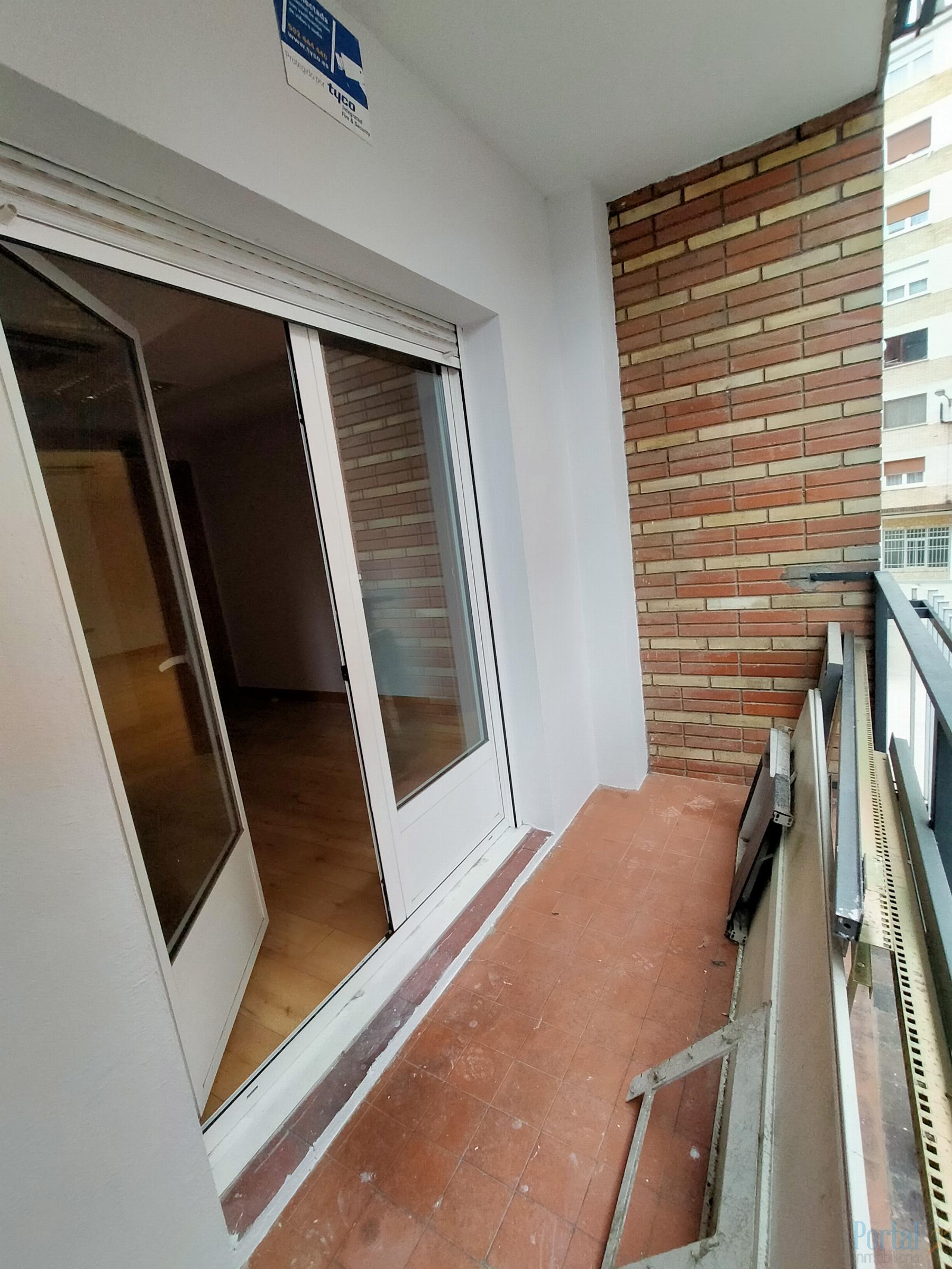 For rent of office in Burgos