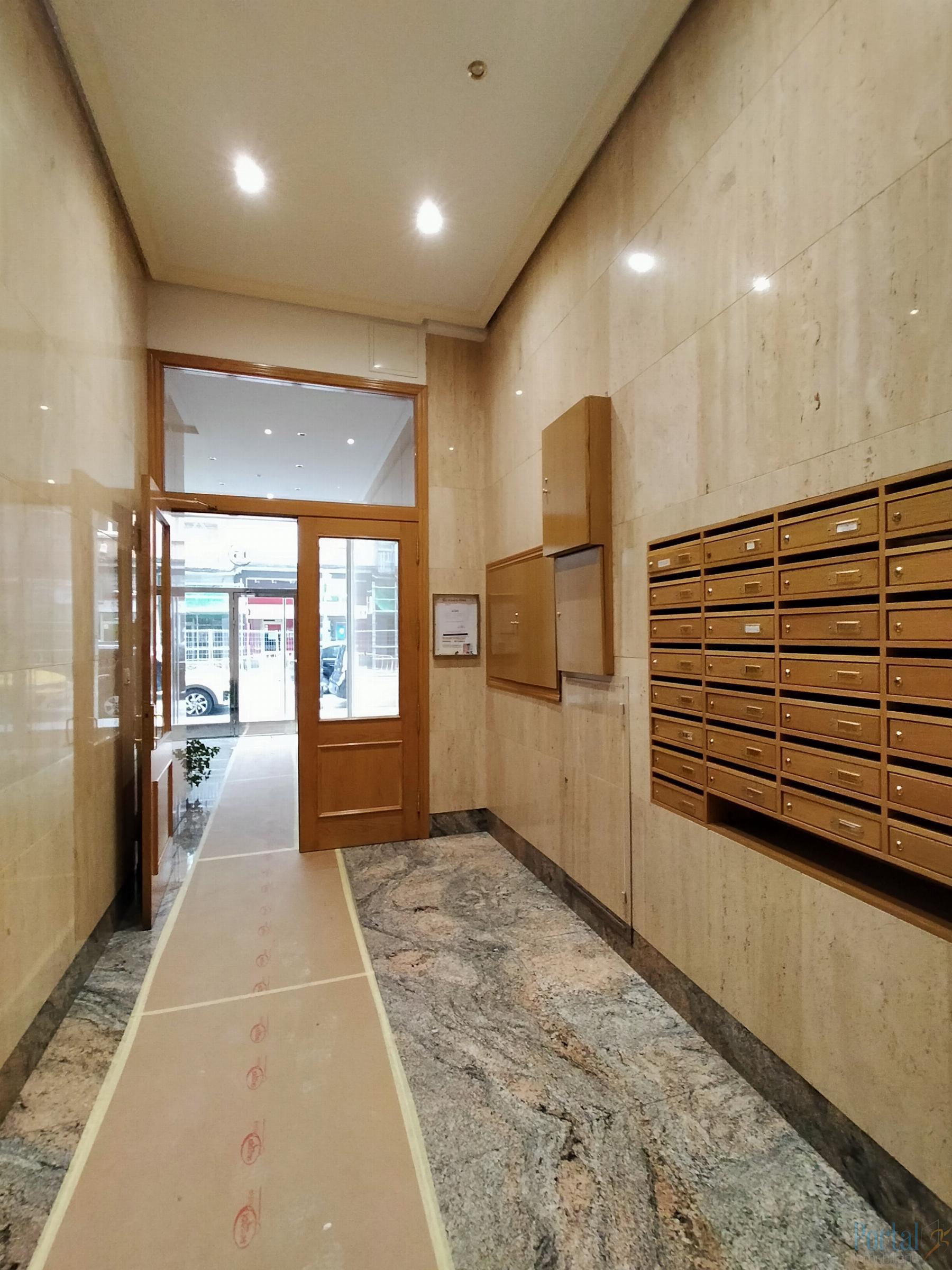 For rent of office in Burgos