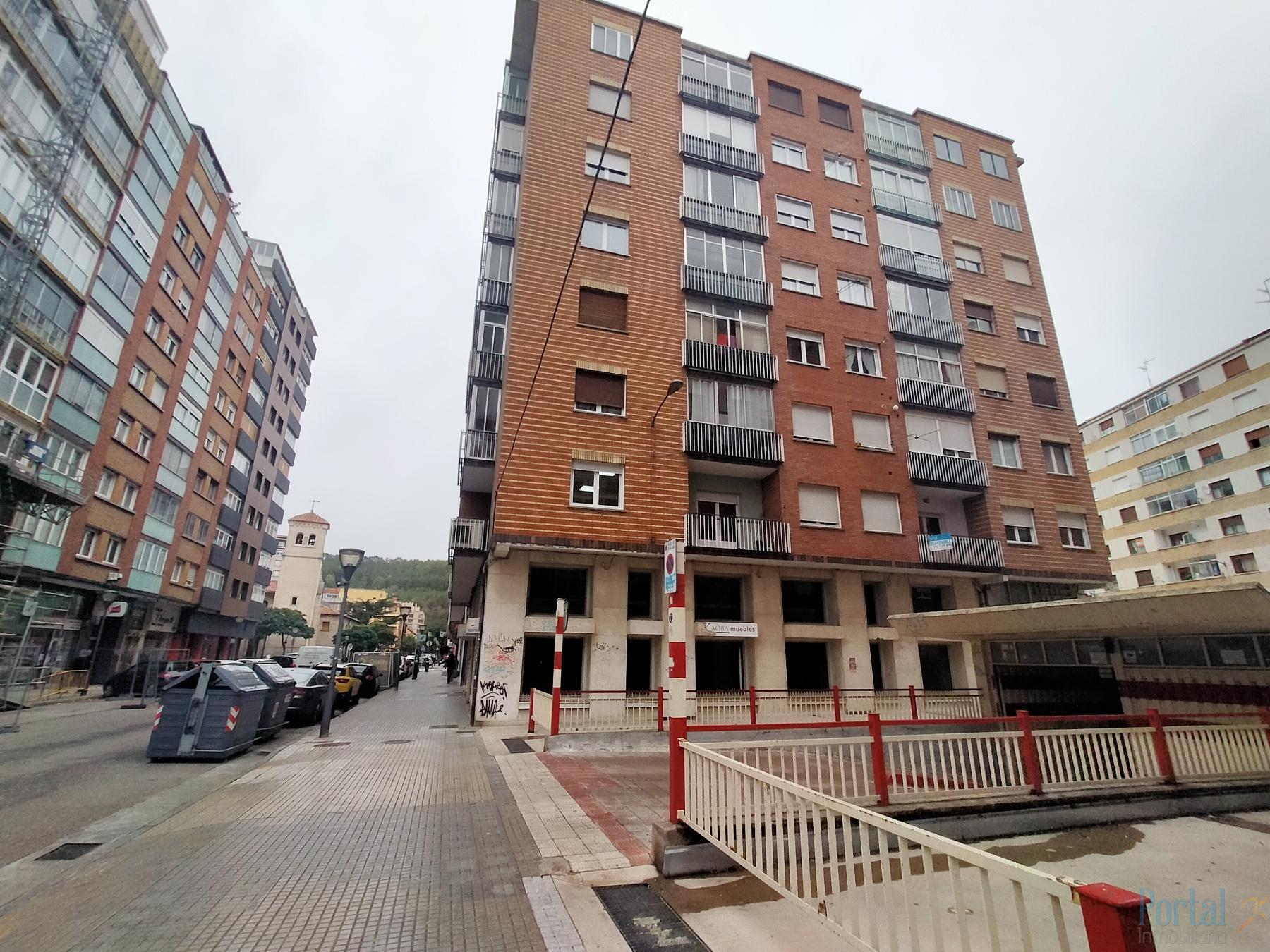 For rent of office in Burgos