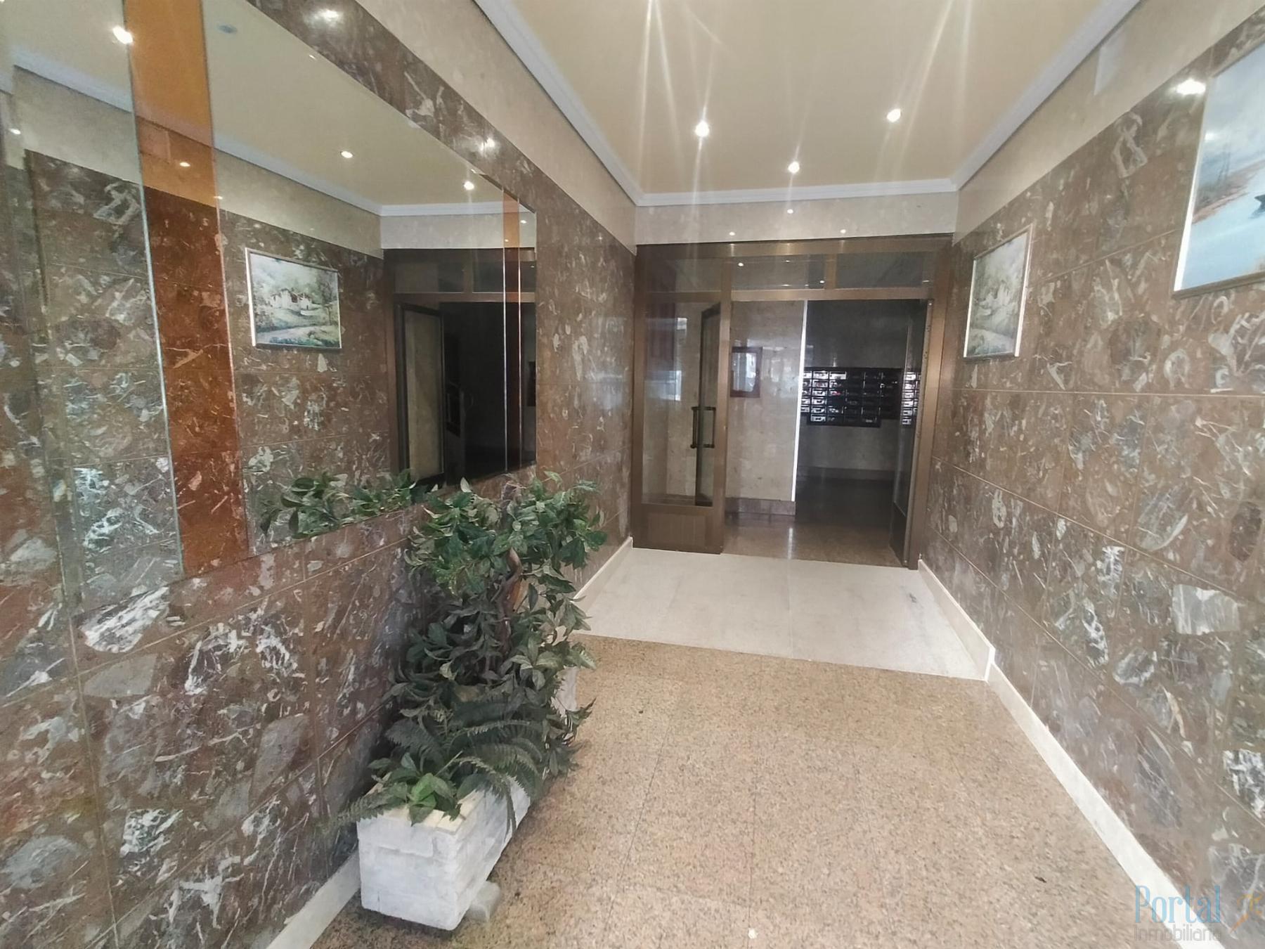 Venta de piso en Burgos