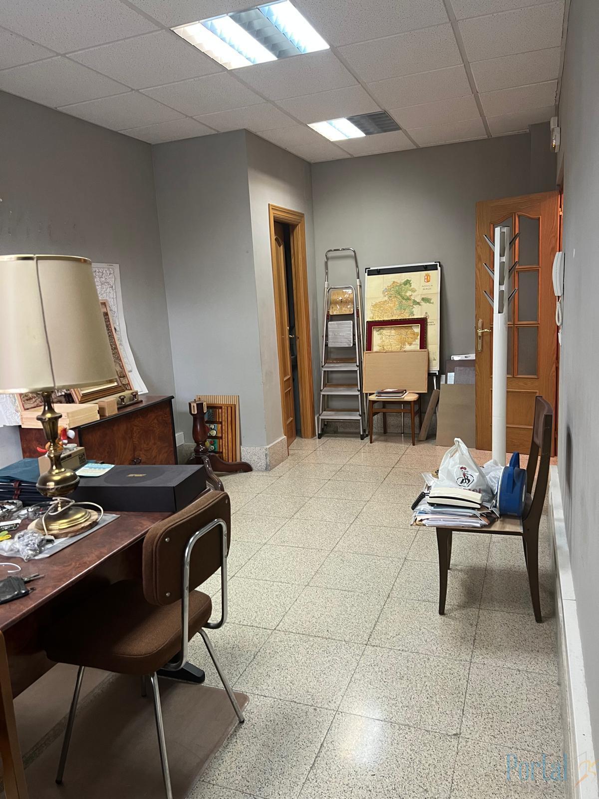 For rent of office in Burgos