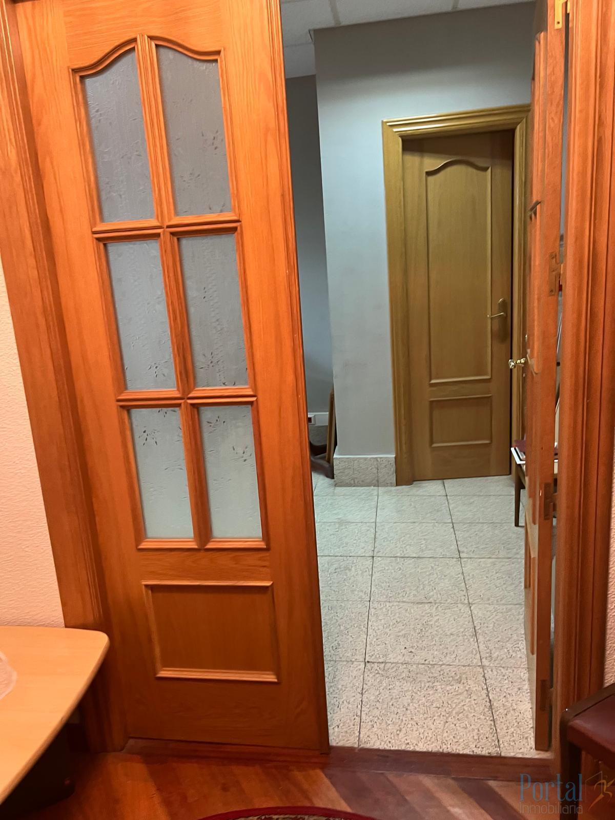 For rent of office in Burgos