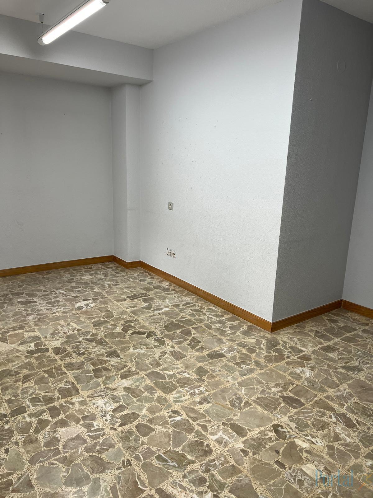 For rent of office in Burgos