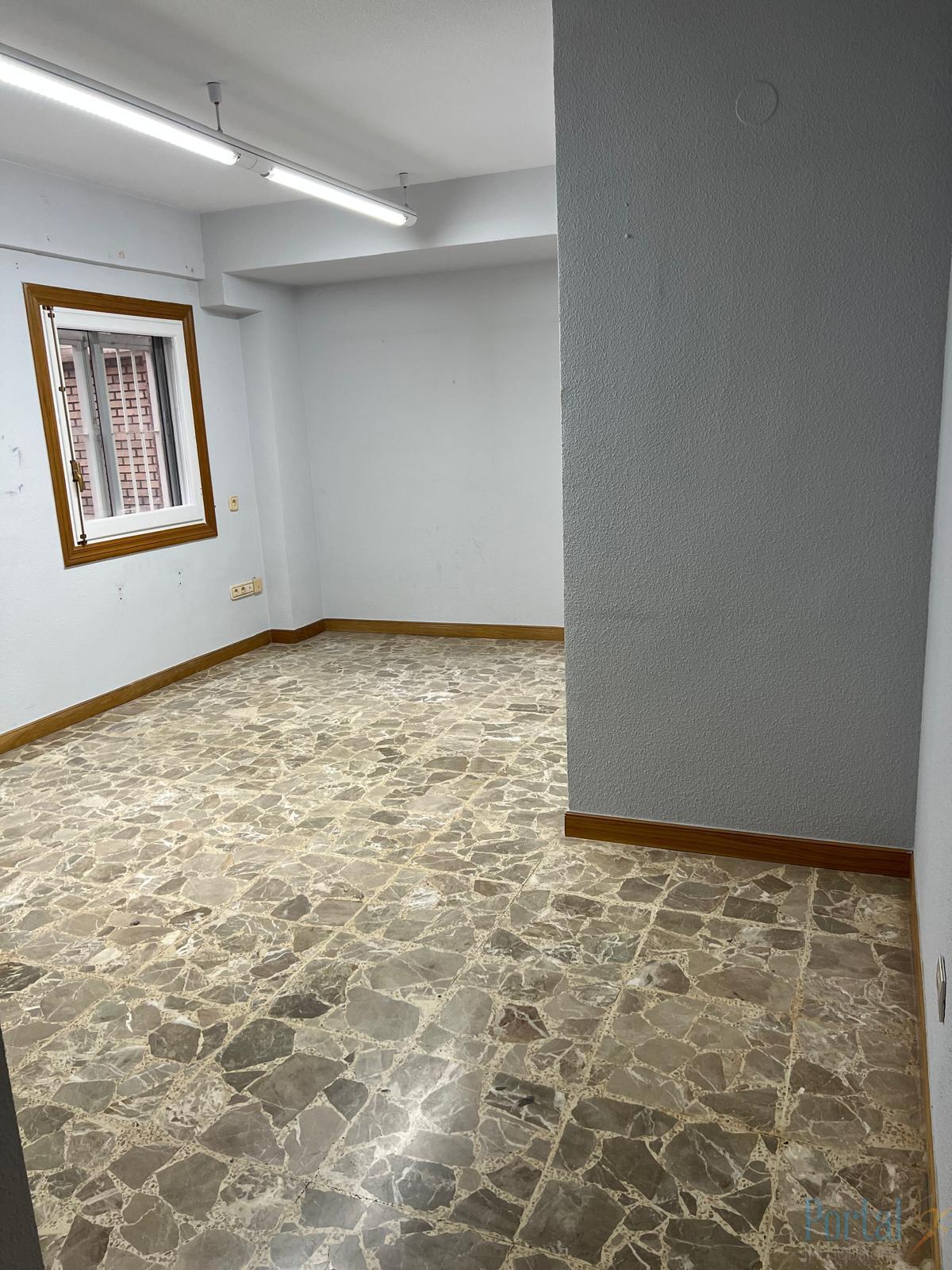 For rent of office in Burgos