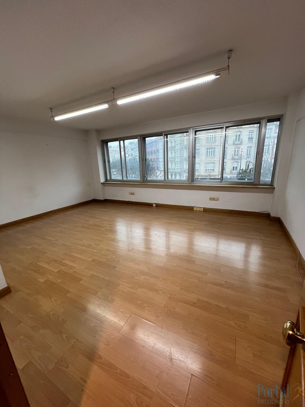 For rent of office in Burgos