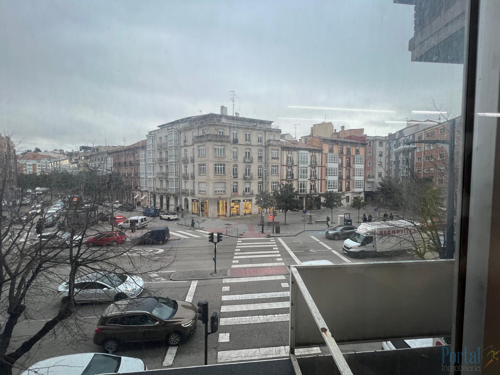 For rent of office in Burgos