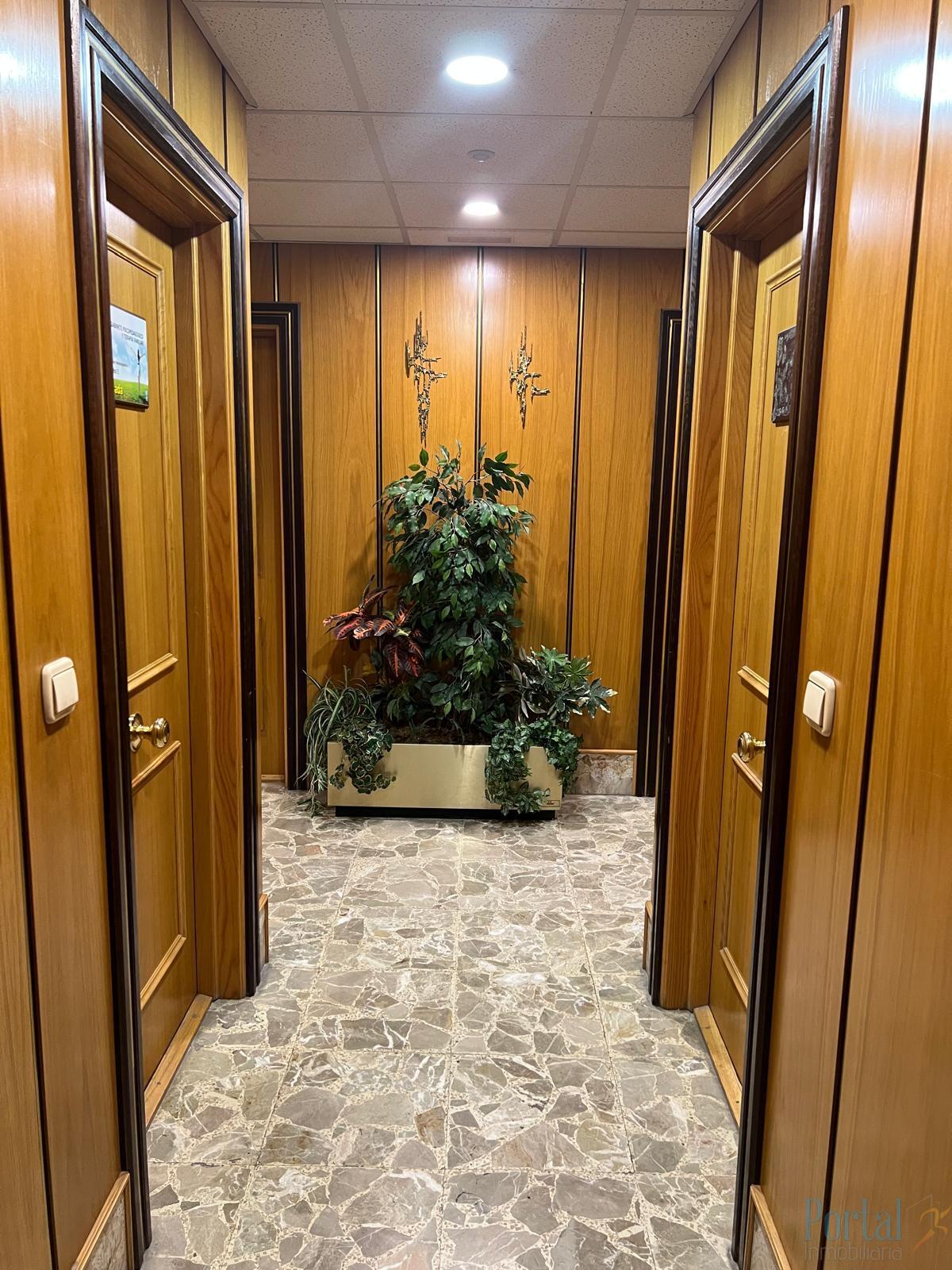 For rent of office in Burgos