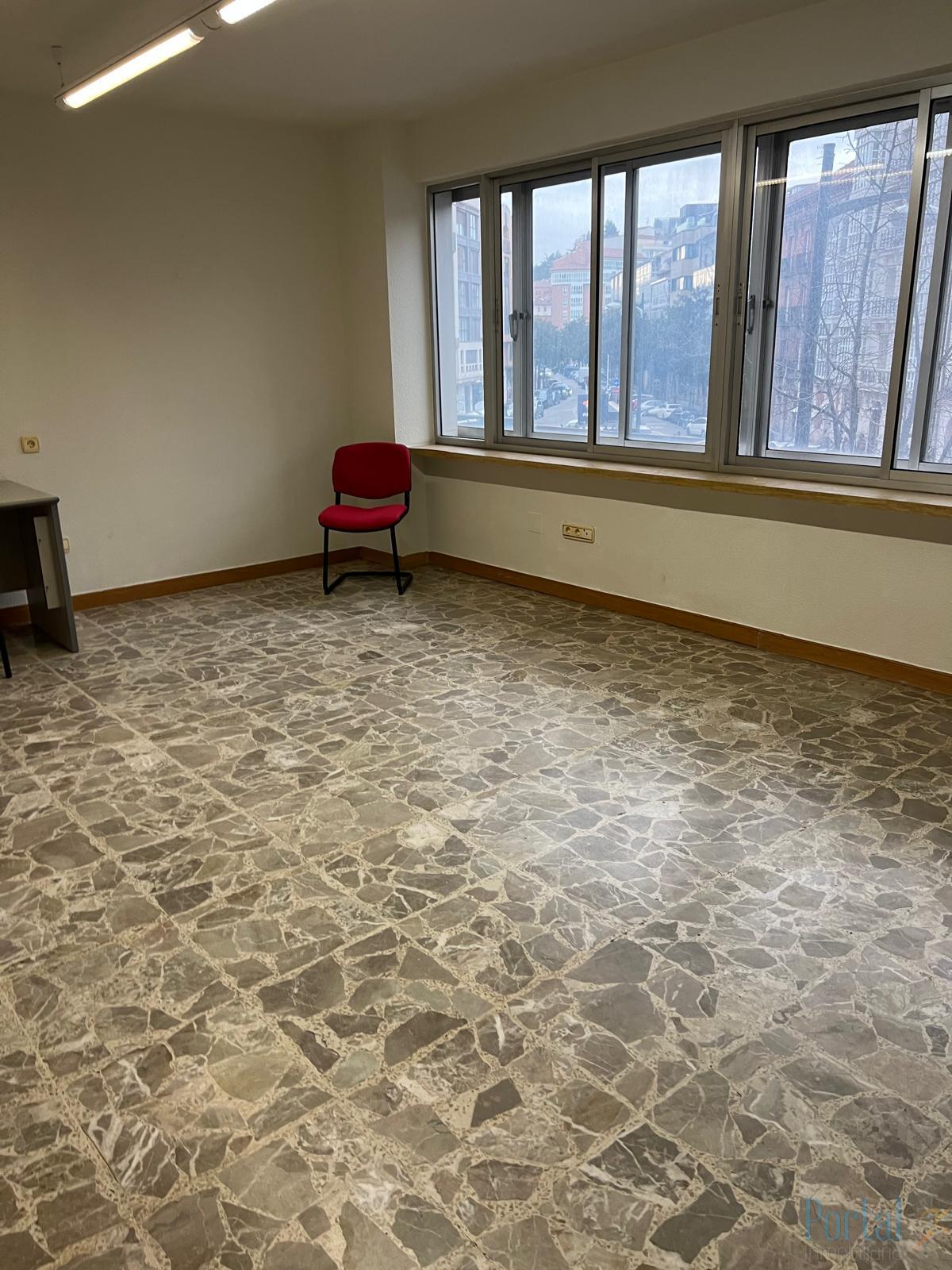 For rent of office in Burgos