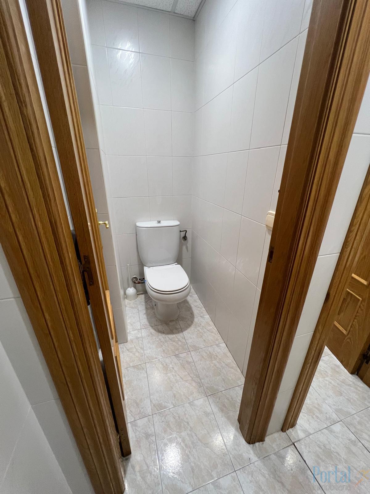 For rent of office in Burgos