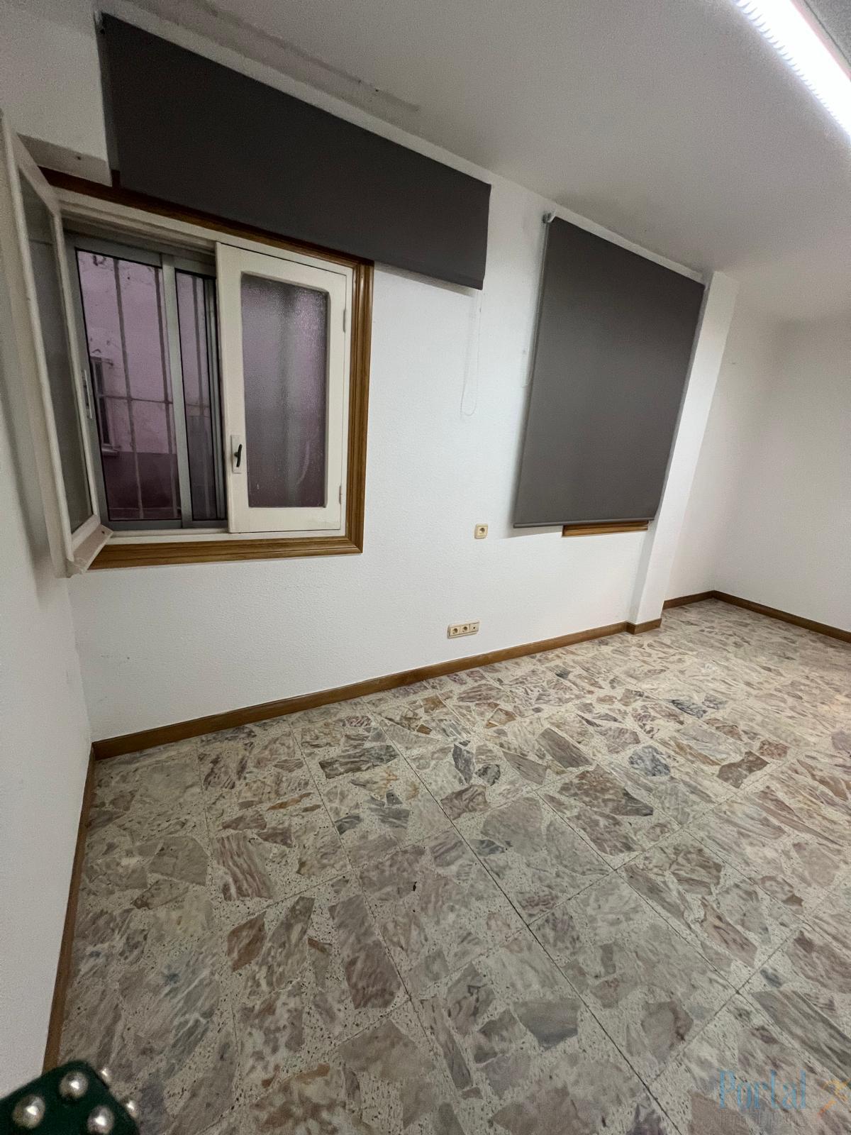 For rent of office in Burgos