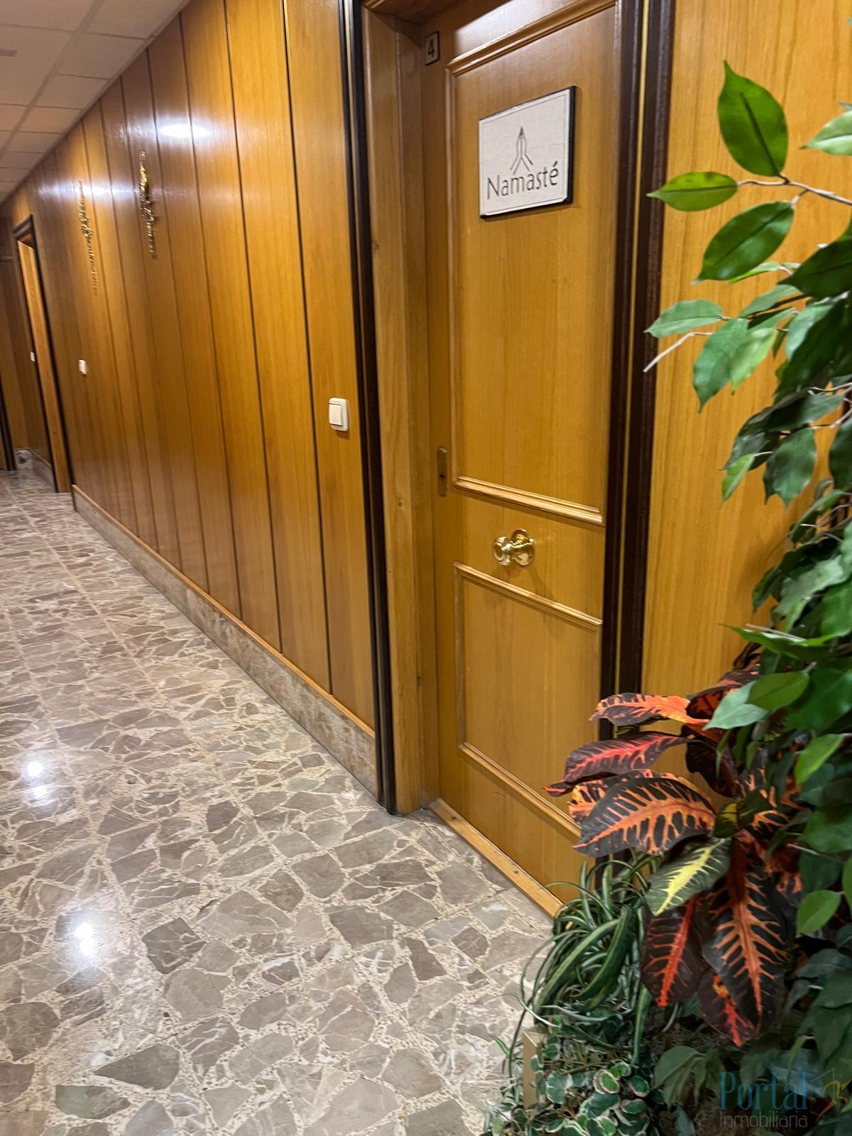 For rent of office in Burgos