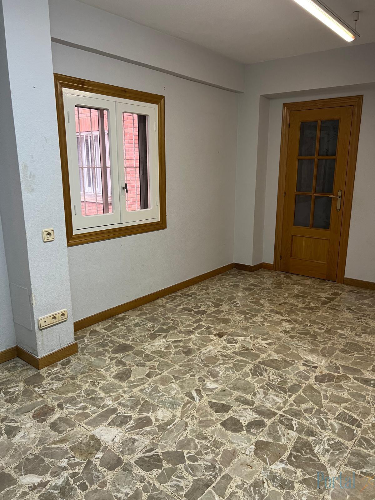 For rent of office in Burgos