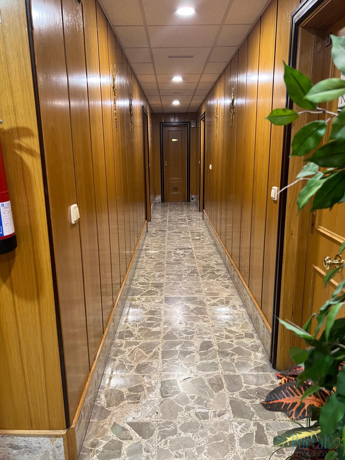 For rent of office in Burgos