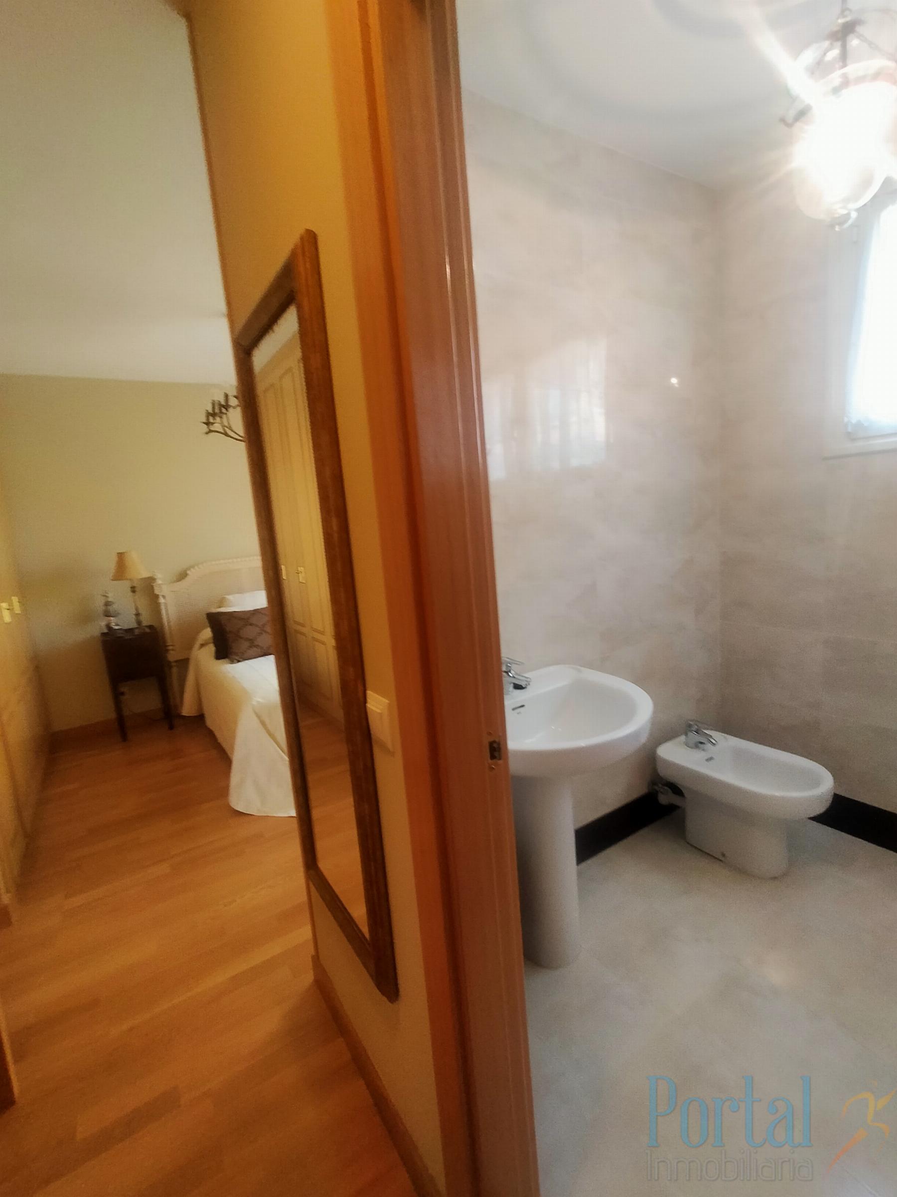 Venta de casa en Burgos