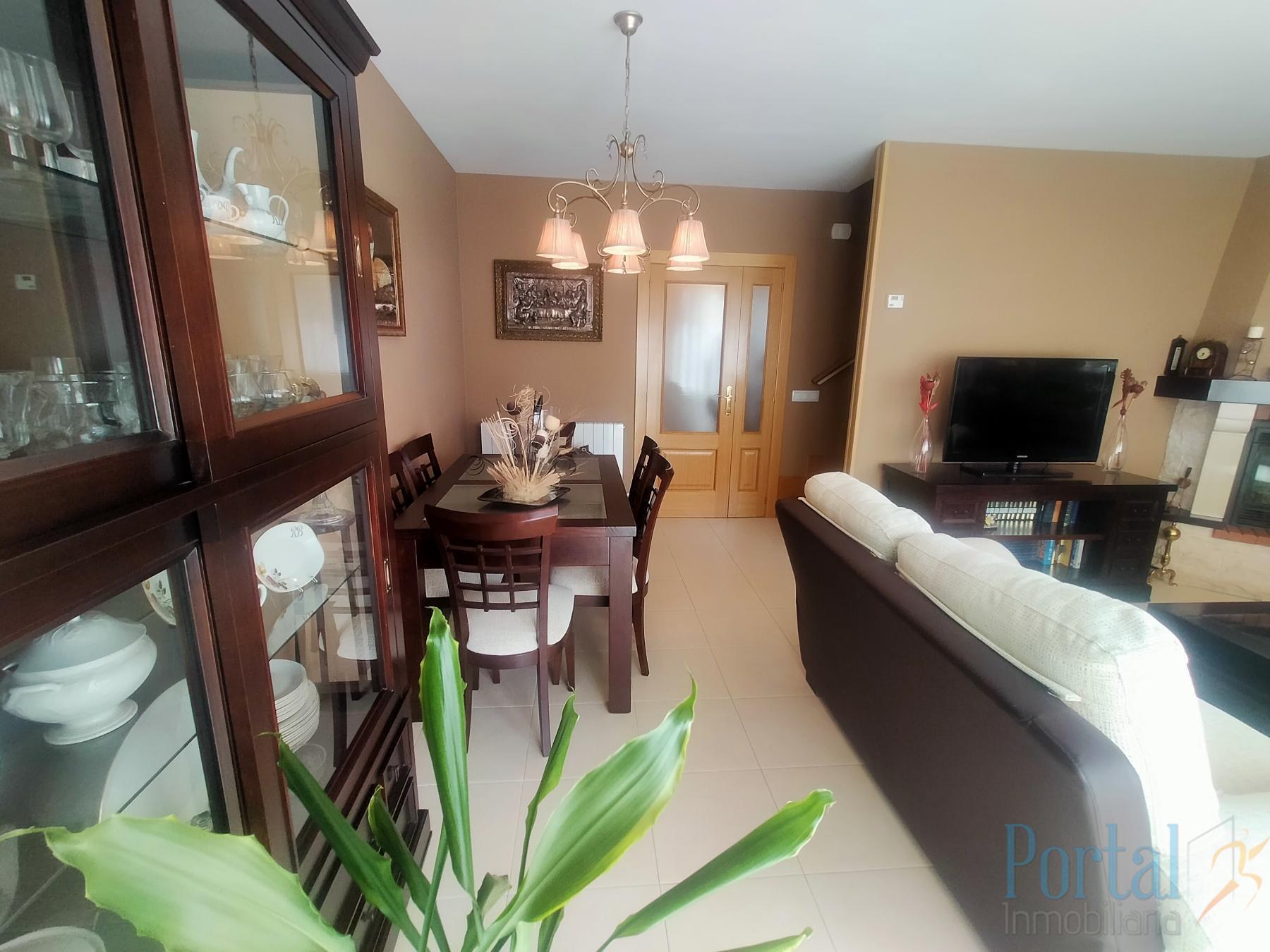 Venta de casa en Burgos