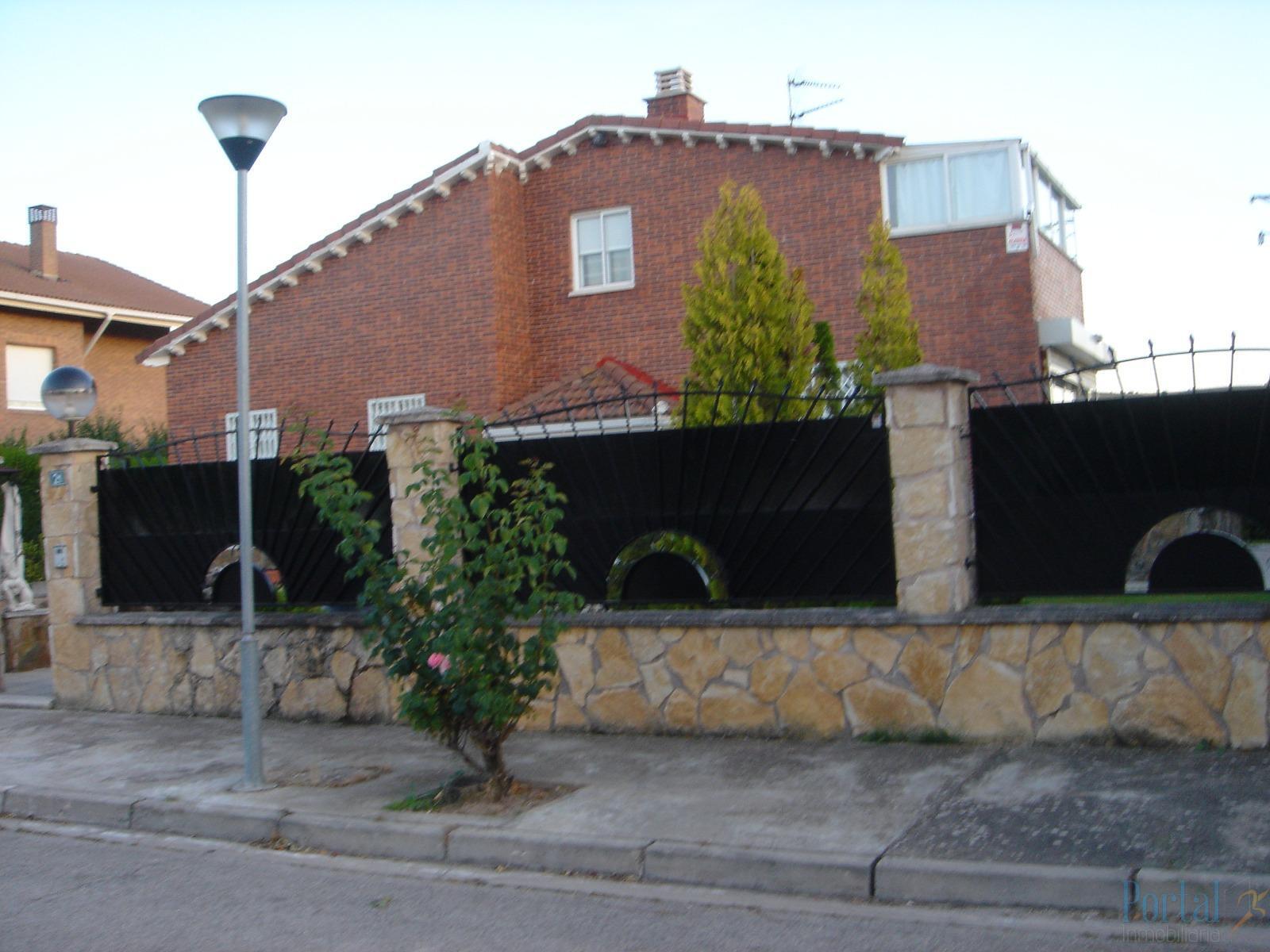 Venta de casa en Burgos