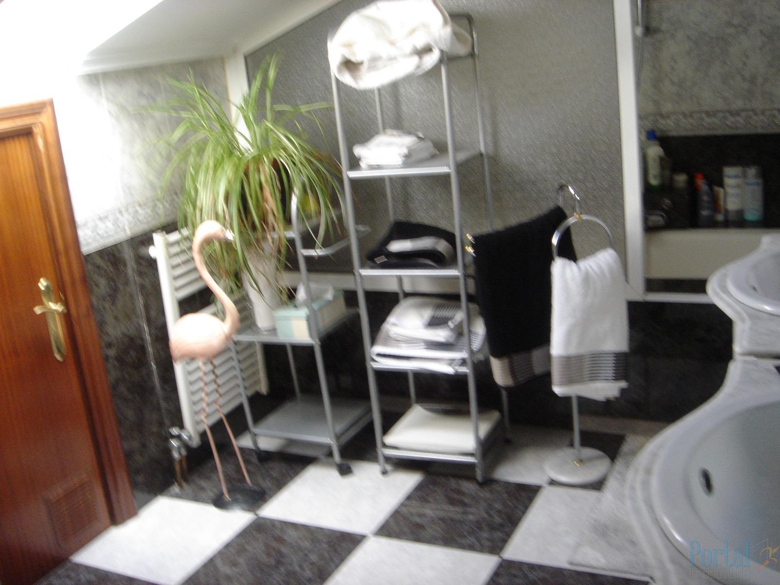 Venta de casa en Burgos