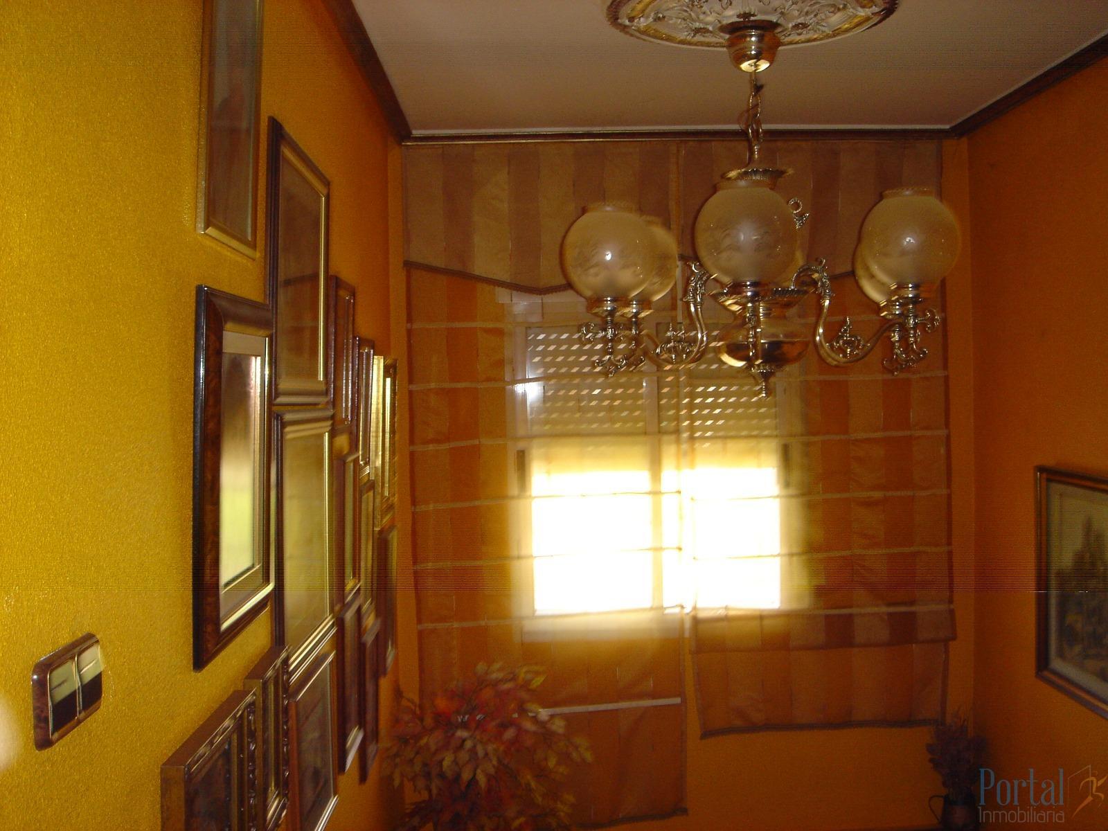 Venta de casa en Burgos