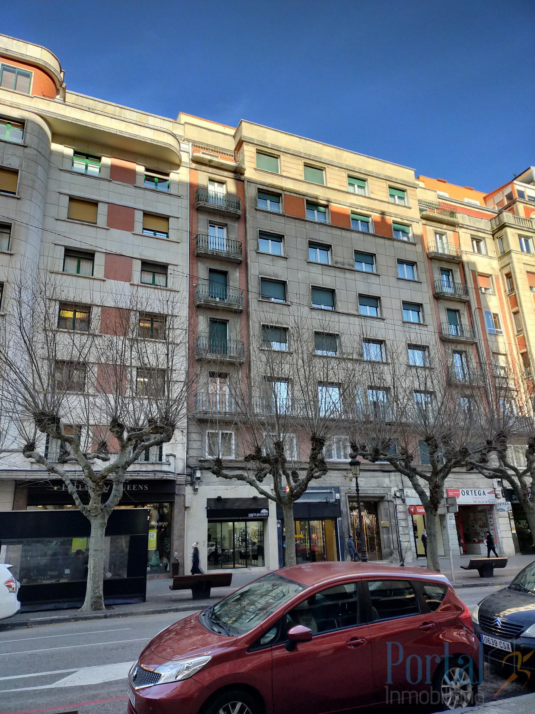Venta de piso en Burgos