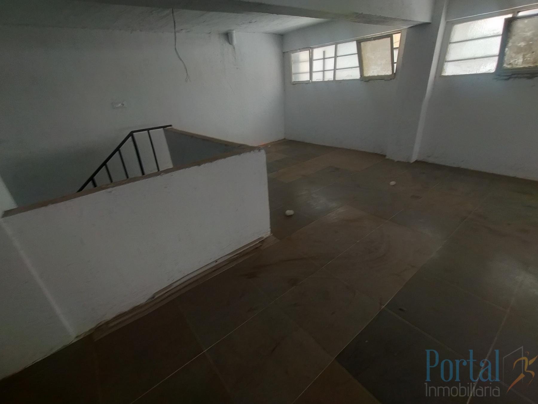 Venta de local en Burgos