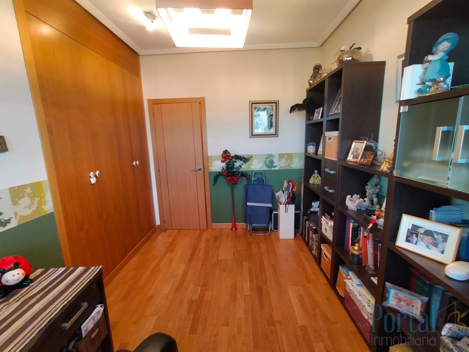 Venta de piso en Burgos