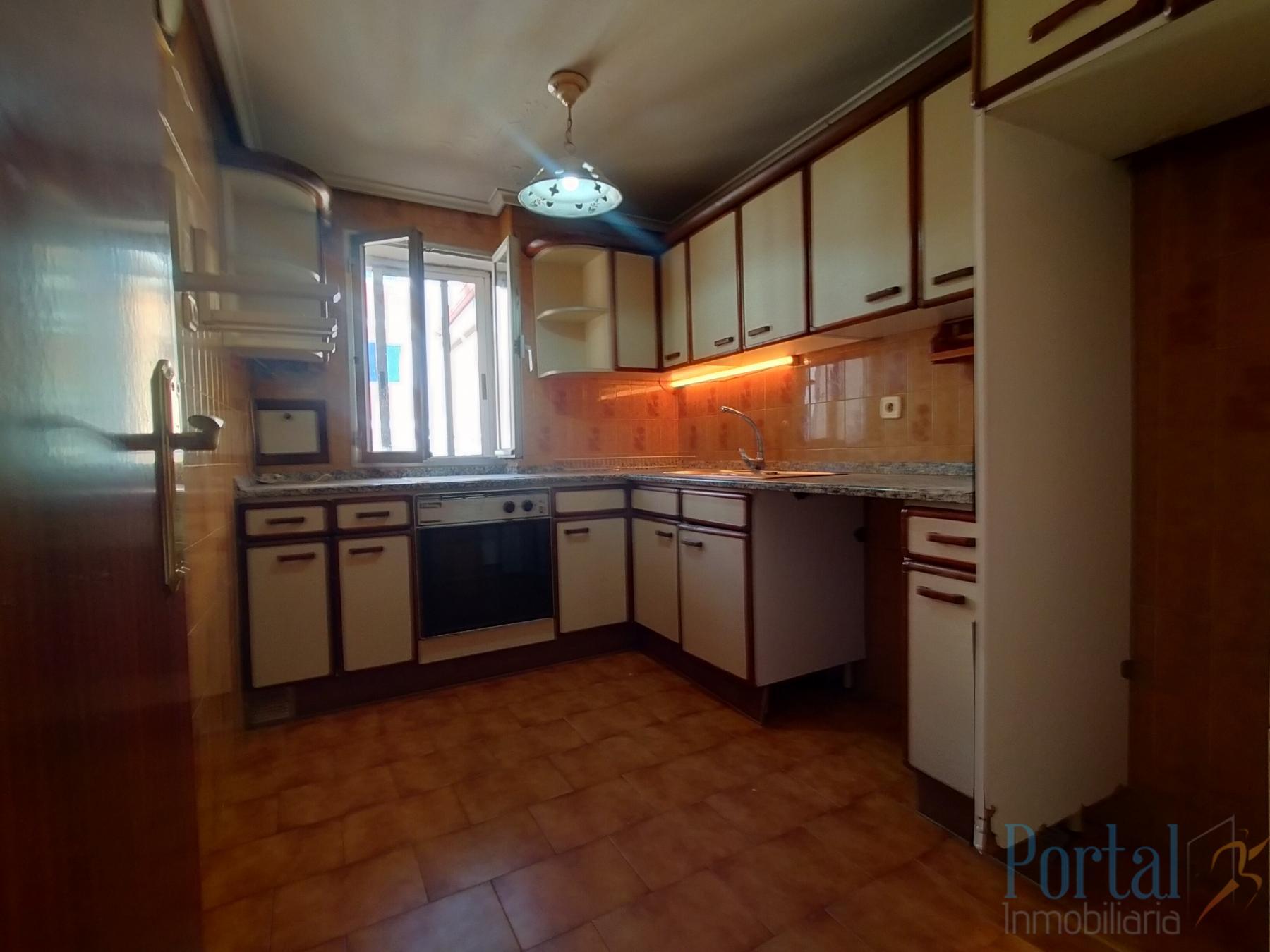 Venta de piso en Burgos