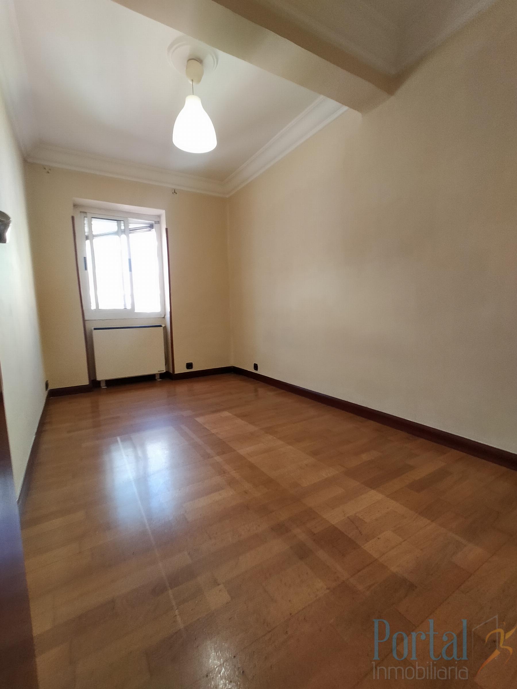 Venta de piso en Burgos