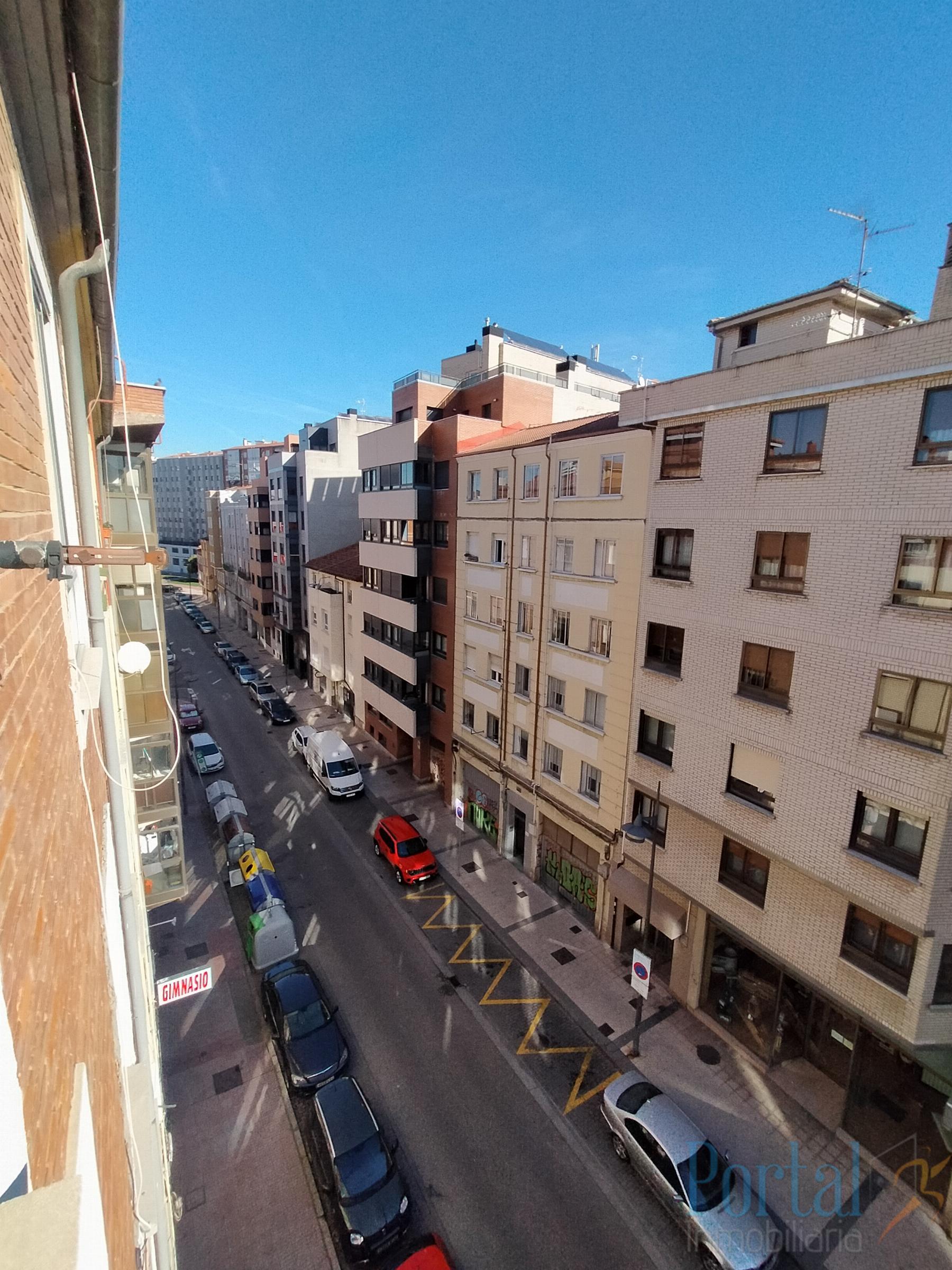 Venta de piso en Burgos