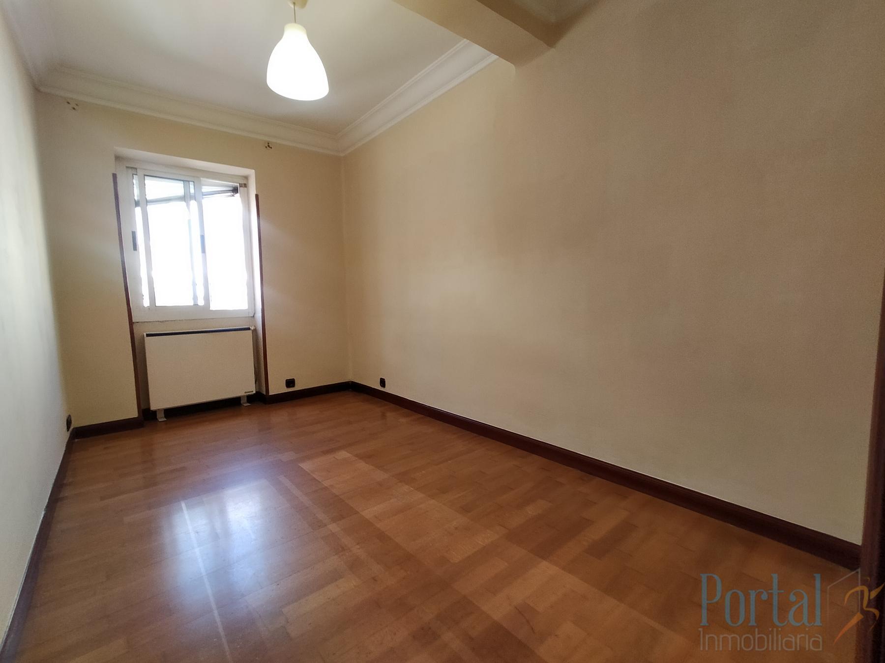 Venta de piso en Burgos
