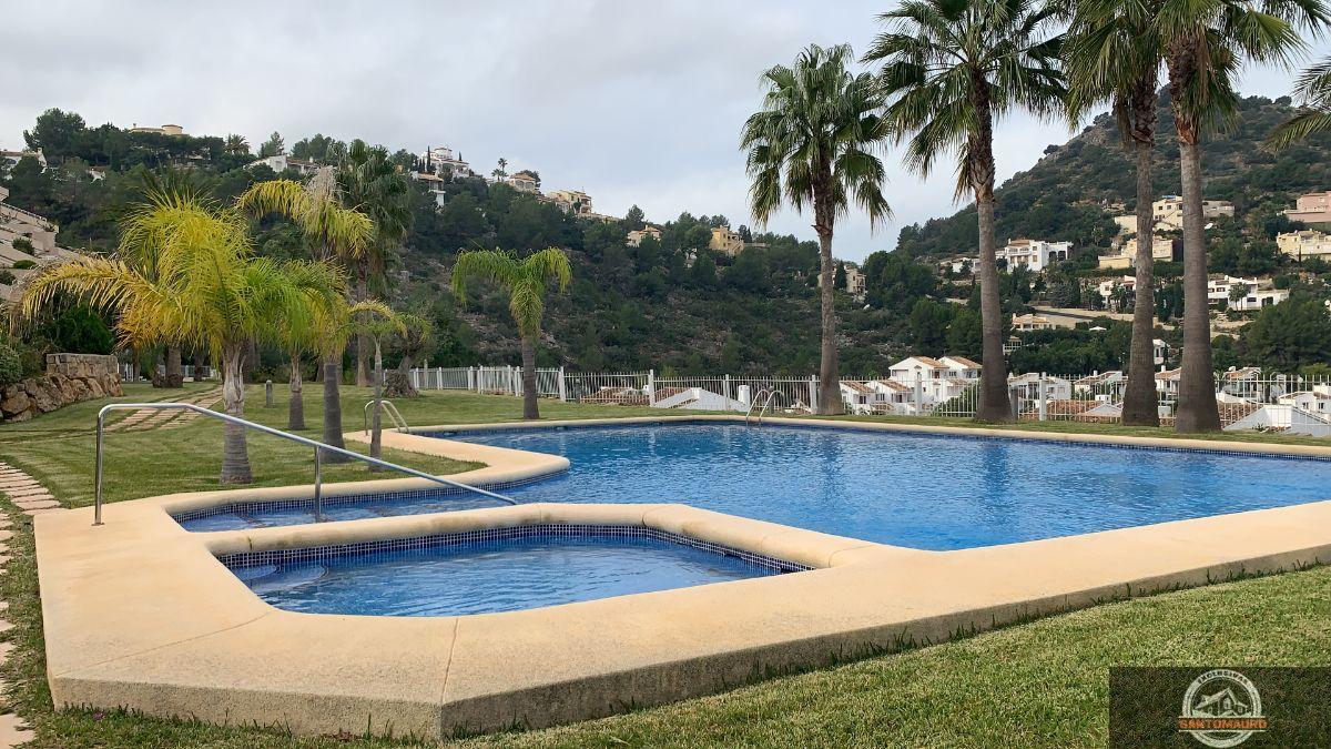 For sale of apartment in Pedreguer