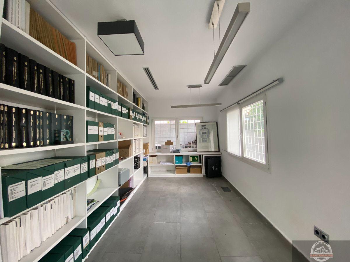 Venta de edificio en Las Rozas