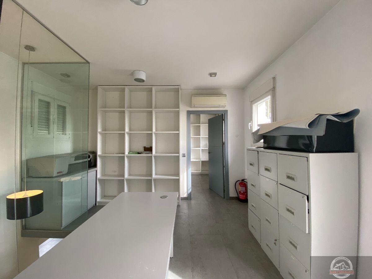 Venta de edificio en Las Rozas