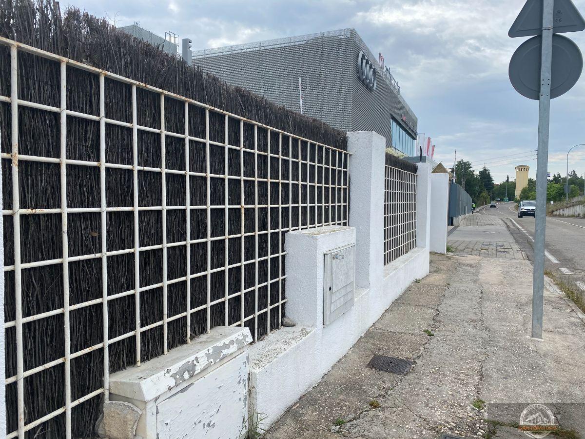Venta de edificio en Las Rozas
