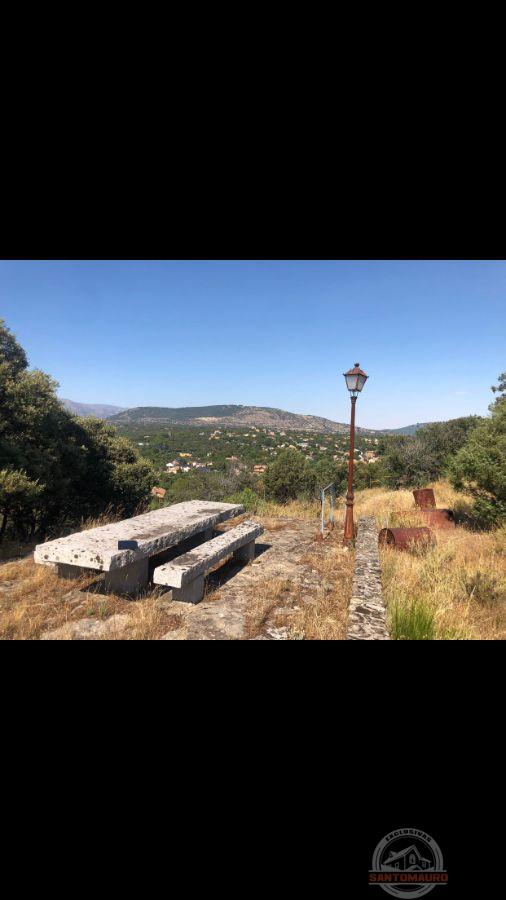 For sale of land in Guadarrama