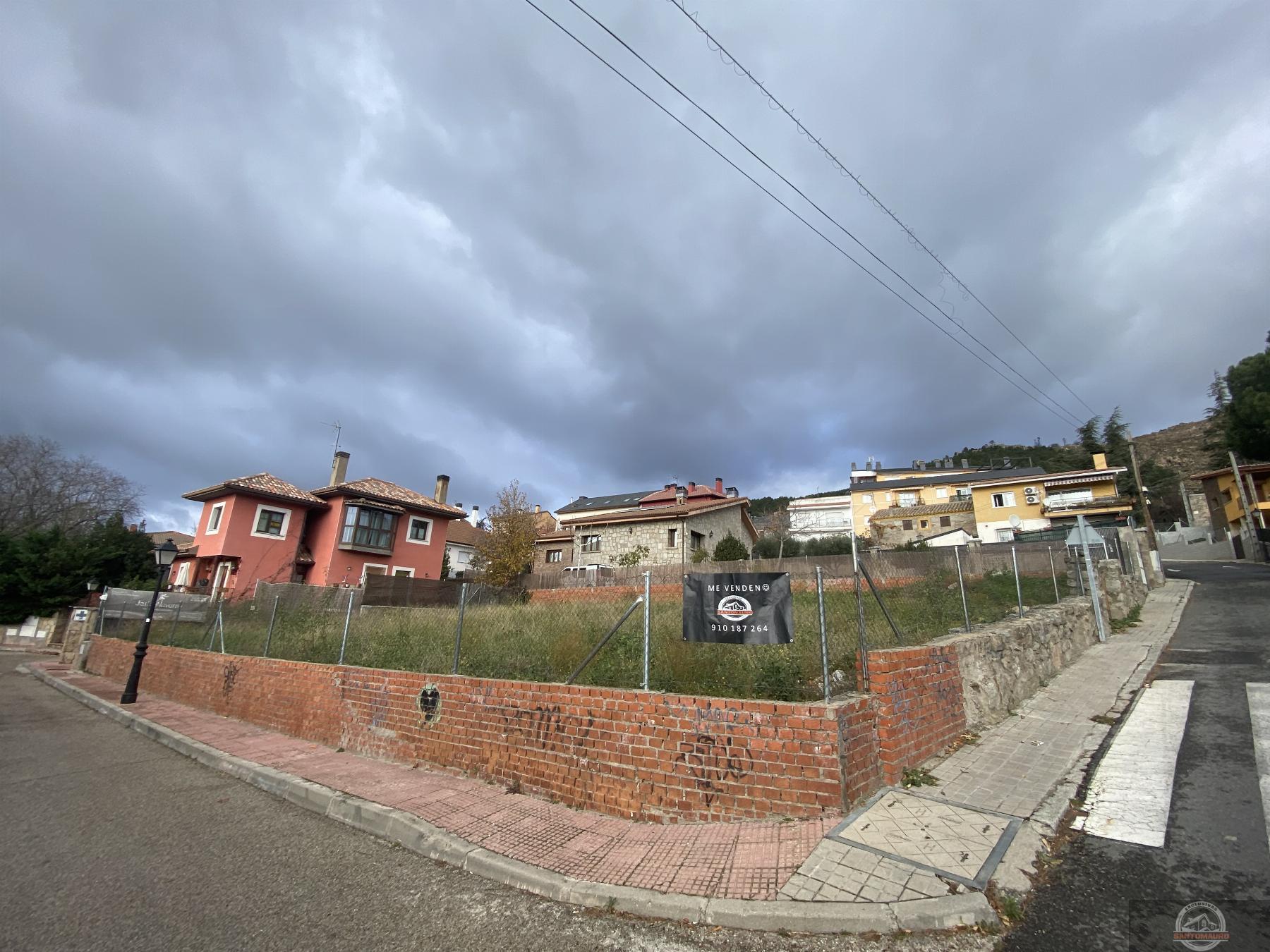 For sale of land in Collado Mediano