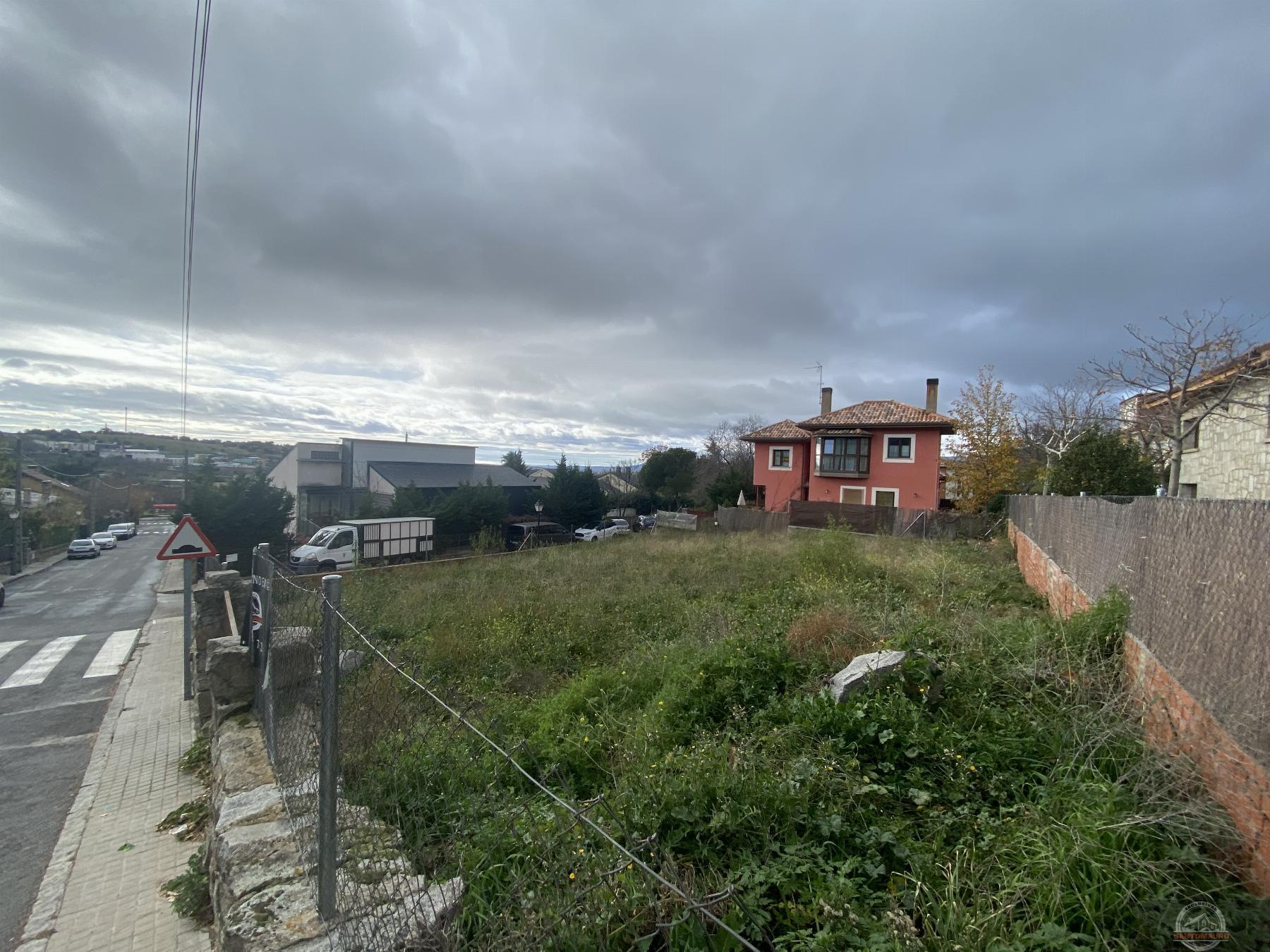 For sale of land in Collado Mediano