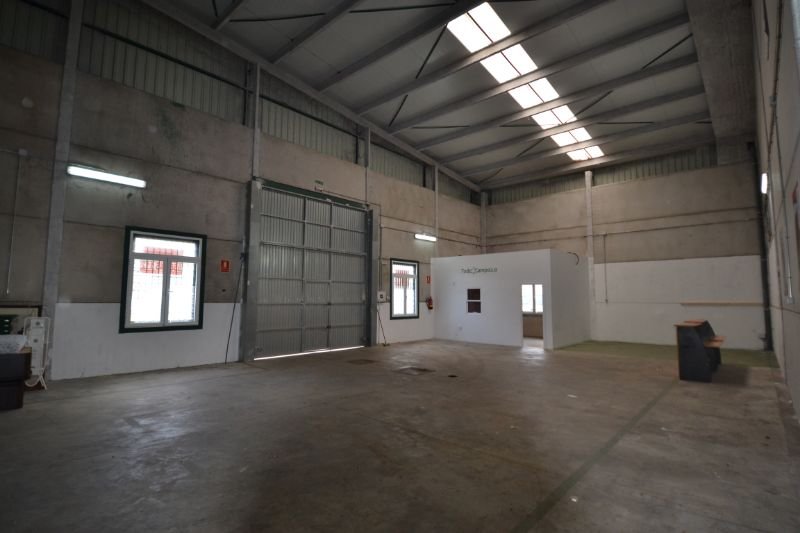 For rent of industrial plant/warehouse in Jerez de la Frontera