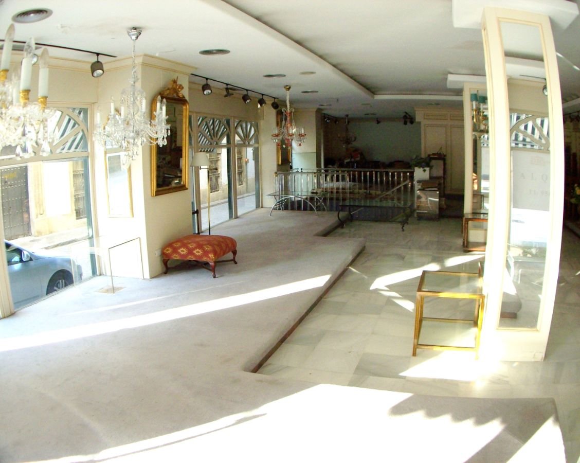For rent of commercial in Jerez de la Frontera