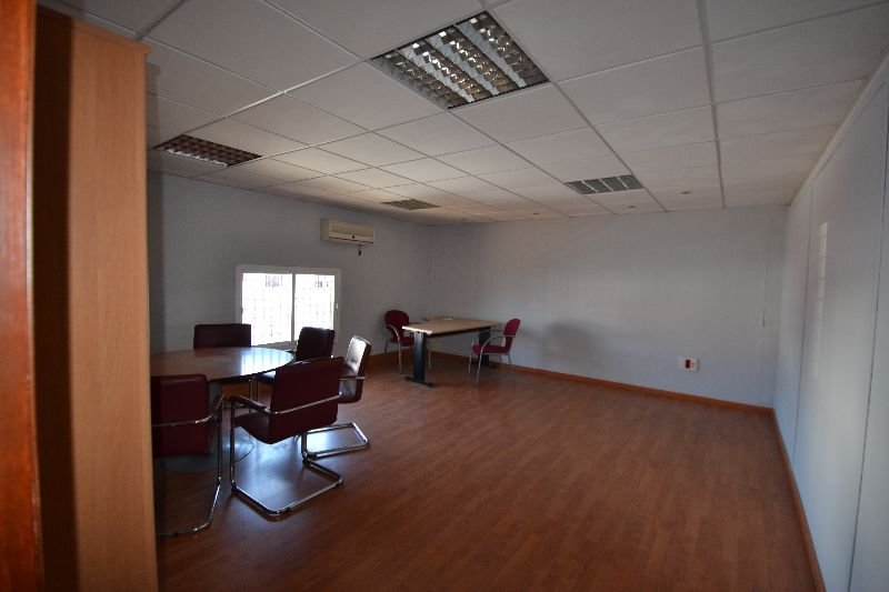 For rent of commercial in Jerez de la Frontera