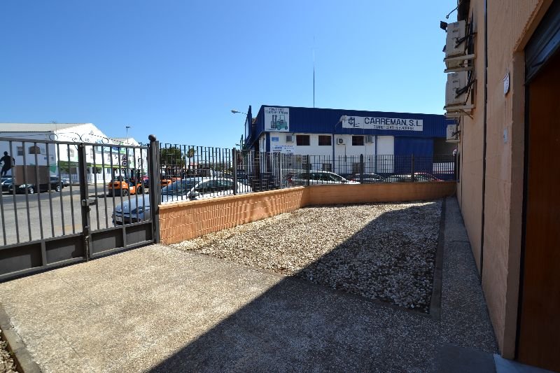For rent of commercial in Jerez de la Frontera