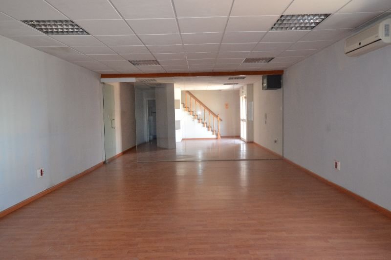 For rent of commercial in Jerez de la Frontera