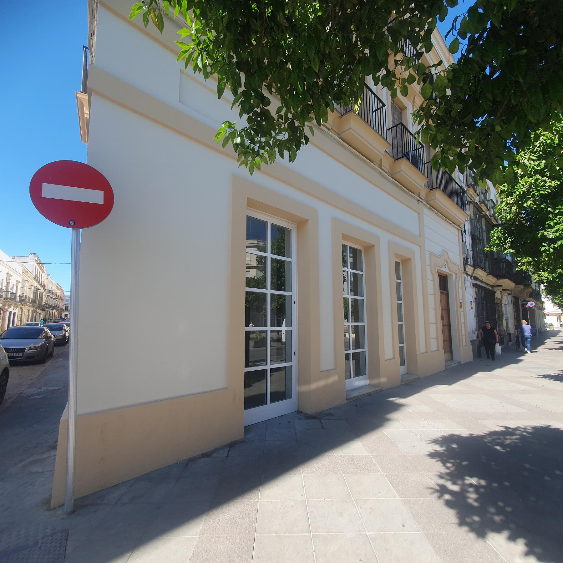 For rent of commercial in Jerez de la Frontera