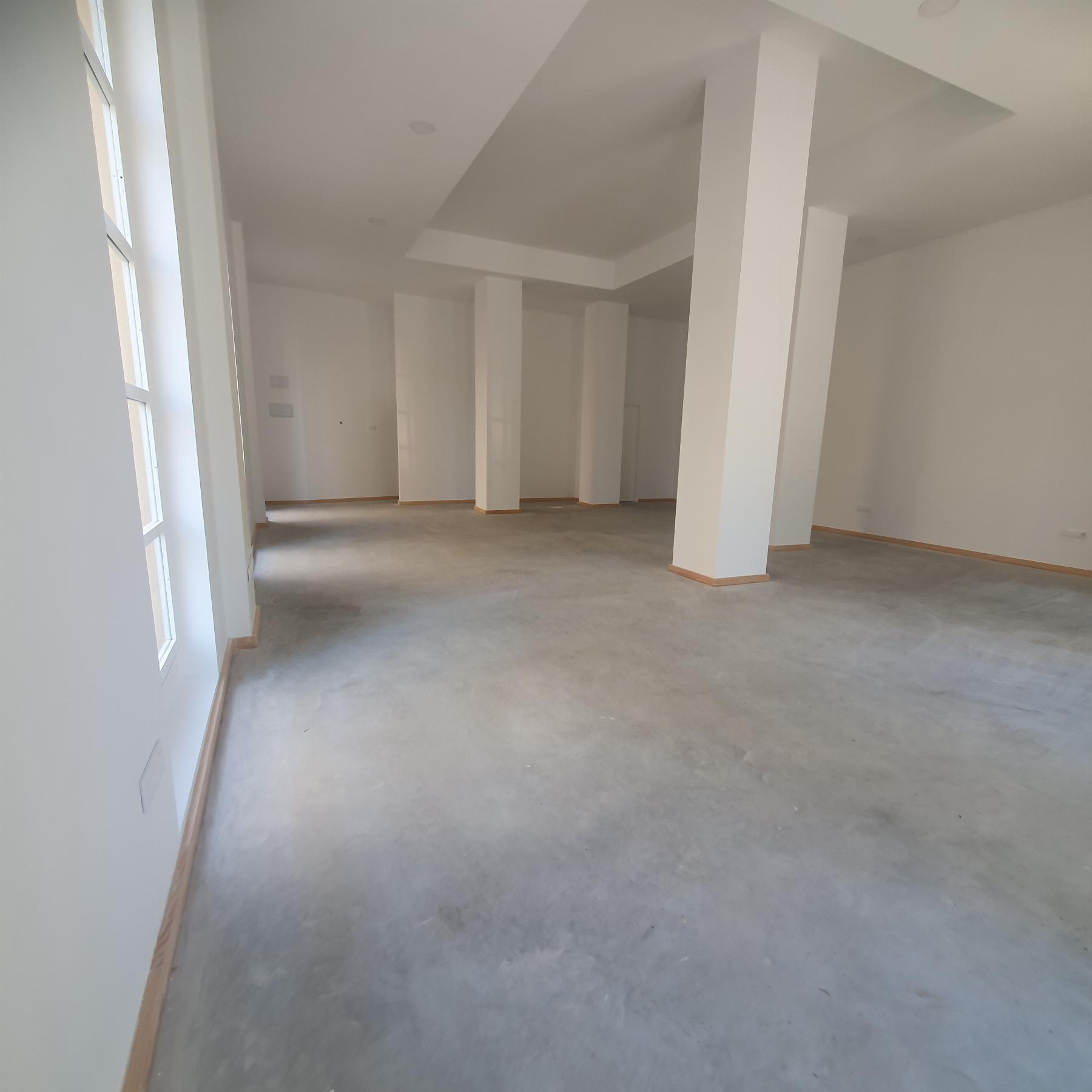 For rent of commercial in Jerez de la Frontera